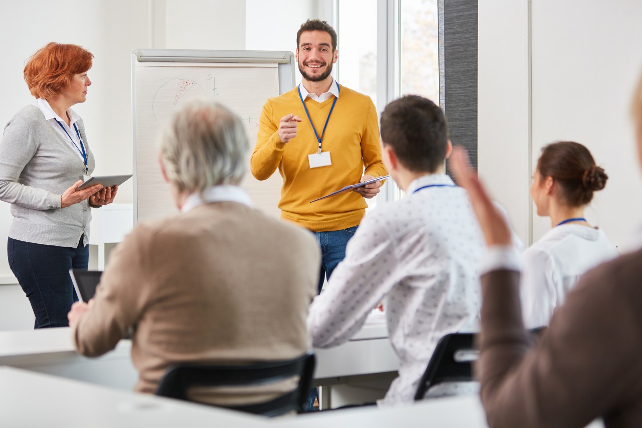 Les cours et formations AAA sont indispensables pour tout membre qui rejoint un organe de représentation du personnel ou qui n’a pas encore suivi de formation.