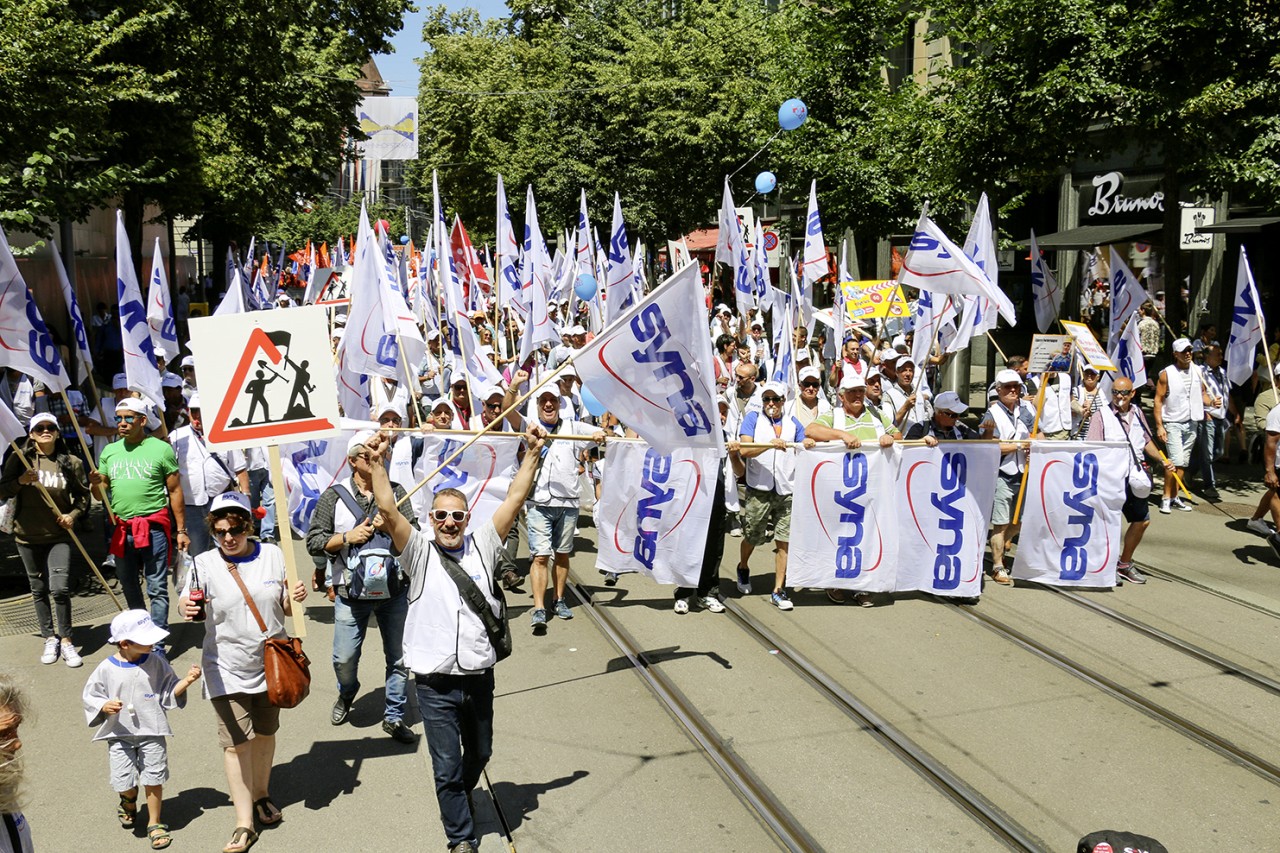 Lohnt sich: auf die Strasse für mehr Lohn