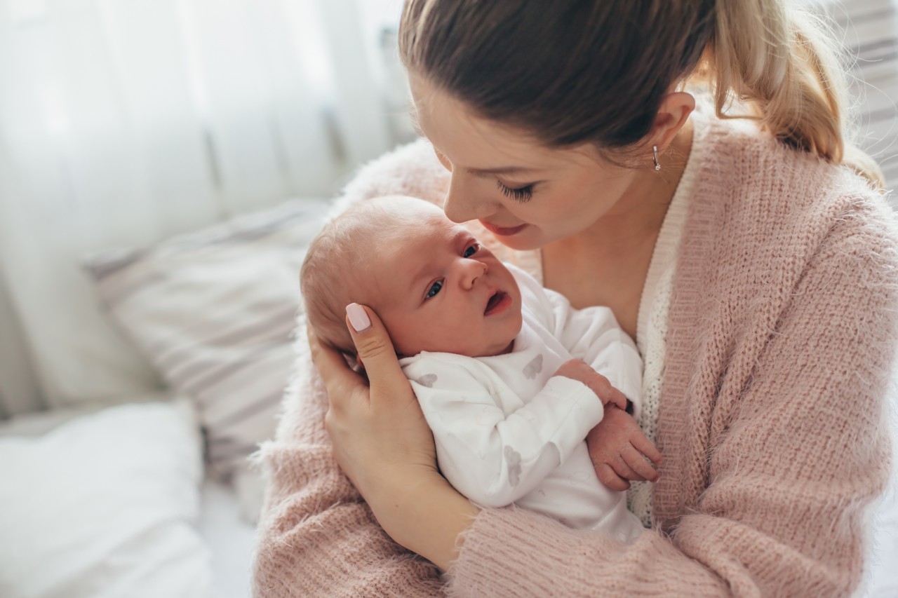 15 Jahre nach Einführung Mutterschaftsurlaub: Jetzt braucht es einen Vaterschaftsurlaub