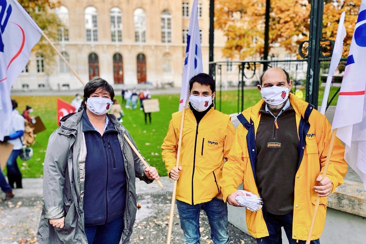 Astrid Beigel und Stefan Isenschmid vom Syna-Regionalsekretariat Basel mit Marco Geu (Mitte), Syna-Zentralsekretär
