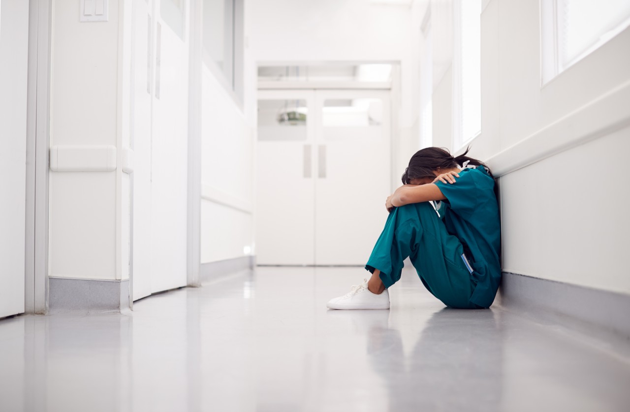 Seule l’amélioration urgente des conditions de travail sauvera le système de santé