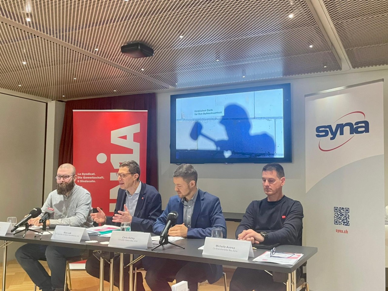 Gli impresari costruttori si oppongono a orari di lavoro compatibili con la vita privata – i lavoratori edili si sono espressi sullo sciopero