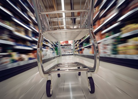 Reconduction du contrat-type de travail dans le commerce de détail jurassien – Syna Jura salue la décision du Gouvernement