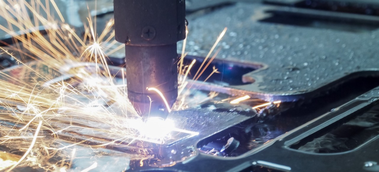 AdobeStock_86940946_swiss-steel_header-blog